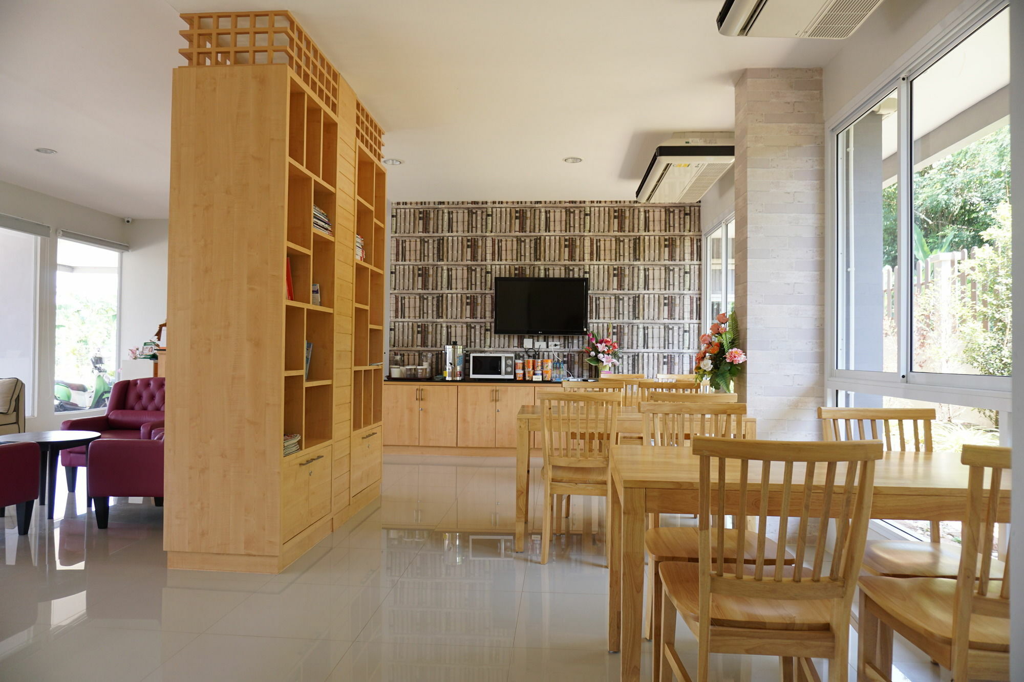 Chompu Nakarin Apartment Trang Exterior foto